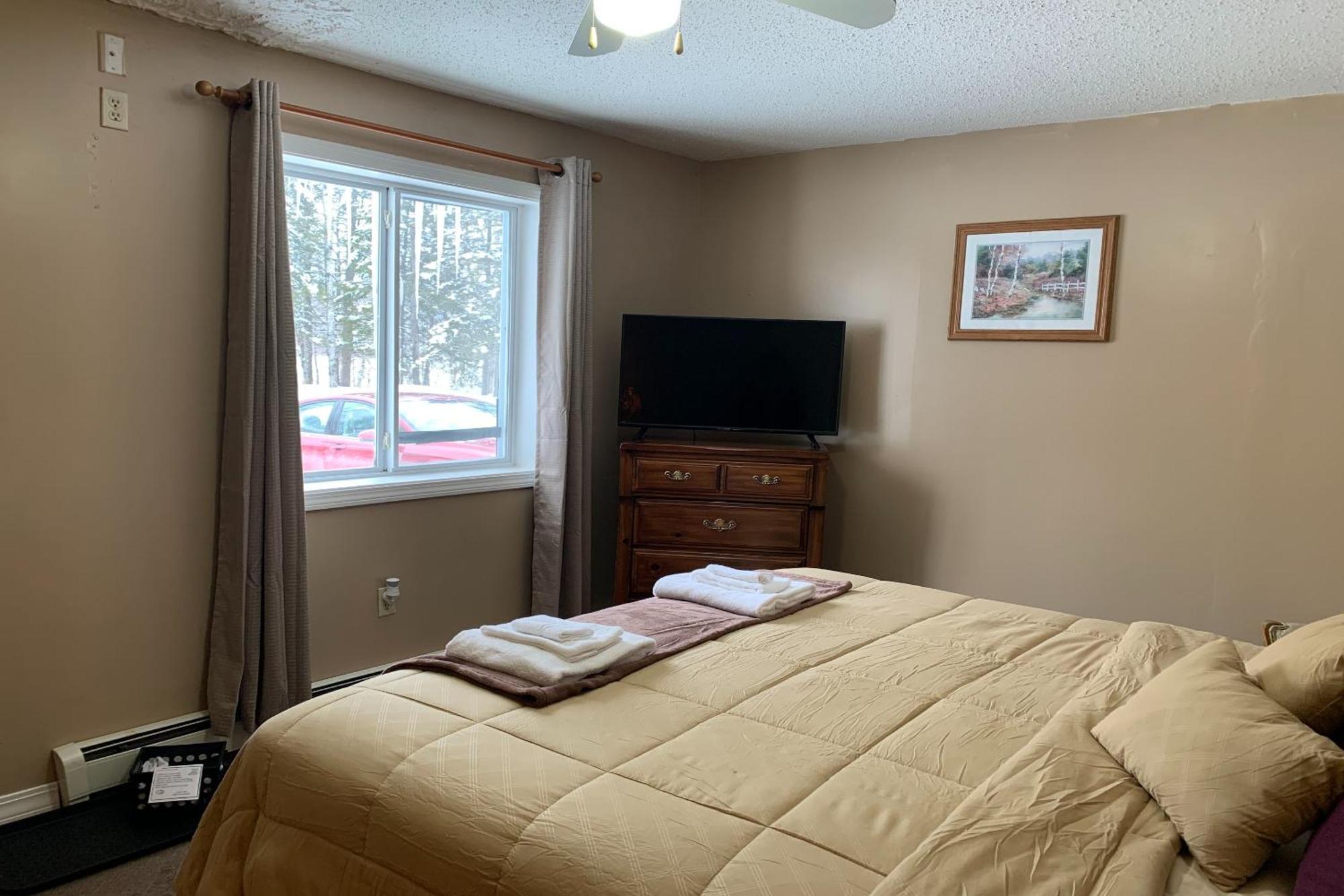 Love Hotels St John River By Oyo At Fort Kent Me Saint John Plantation Exteriér fotografie