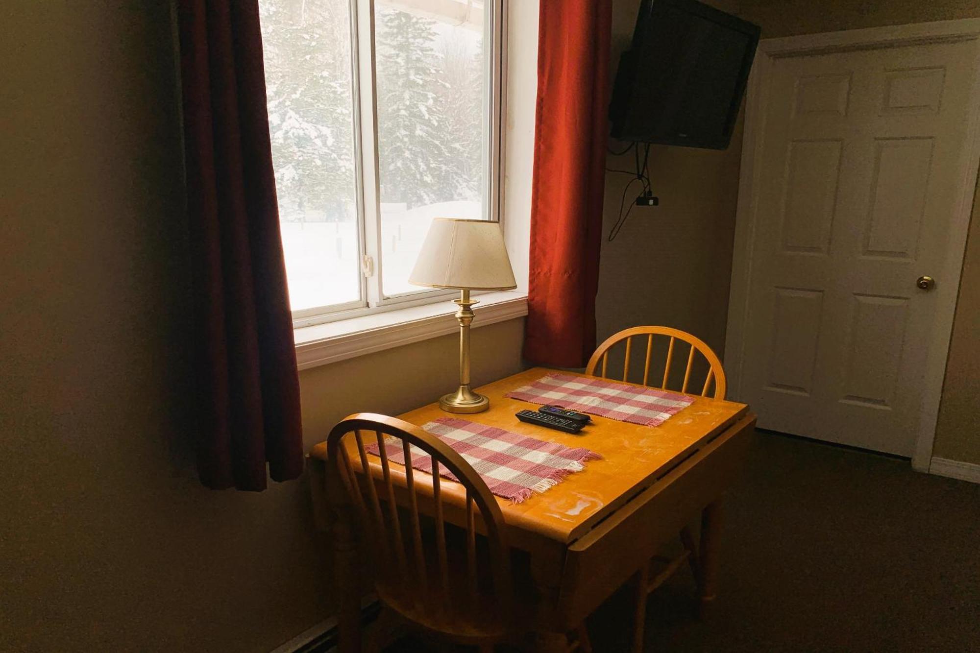 Love Hotels St John River By Oyo At Fort Kent Me Saint John Plantation Exteriér fotografie