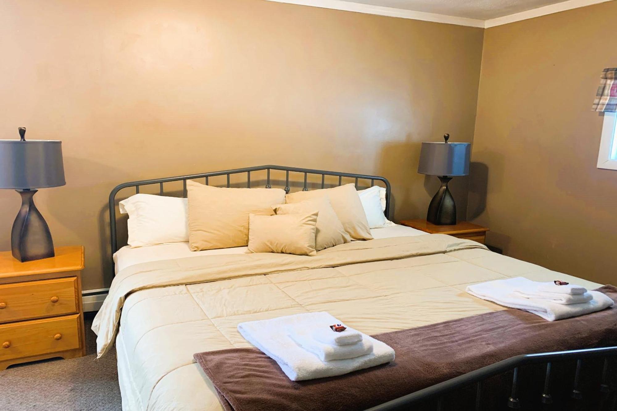 Love Hotels St John River By Oyo At Fort Kent Me Saint John Plantation Exteriér fotografie