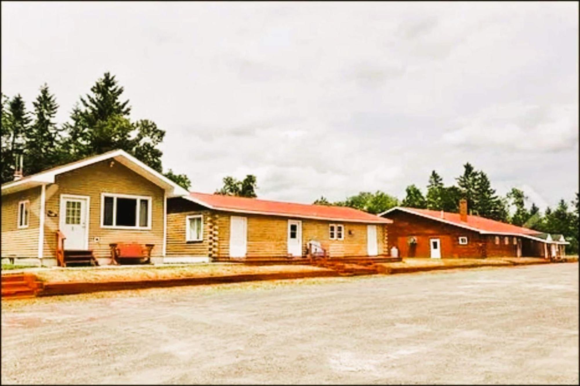 Love Hotels St John River By Oyo At Fort Kent Me Saint John Plantation Exteriér fotografie